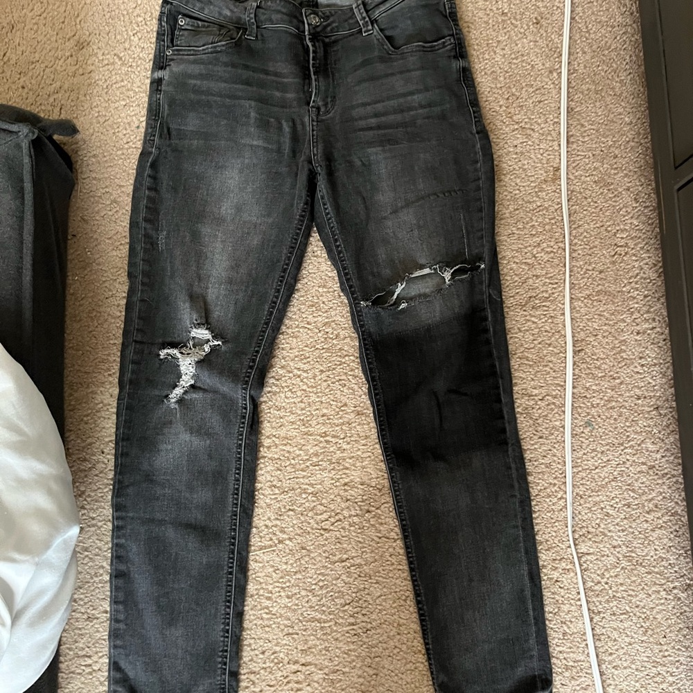 Black washed out jeans worn a couple times size 6/28